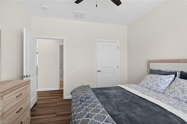 105 Cathedral ST, Smithfield, VA 23430