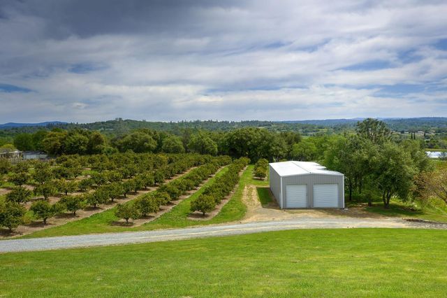 1095 Cold Springs Rd, Placerville, CA 95667