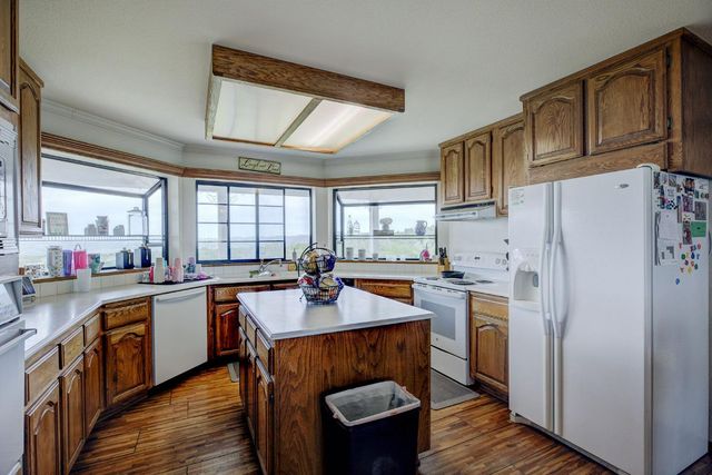 1095 Cold Springs Rd, Placerville, CA 95667