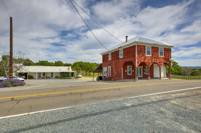 1095 Cold Springs Rd, Placerville, CA 95667