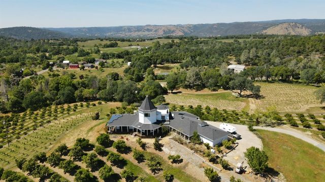 1095 Cold Springs Rd, Placerville, CA 95667