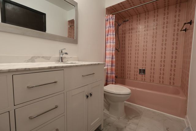 8818 Lori Lane, Orland Park, IL 60462