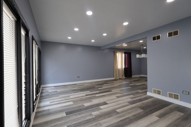 8818 Lori Lane, Orland Park, IL 60462