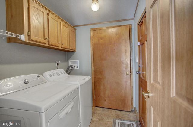 15134 N YOUNG RD, Greencastle, PA 17225