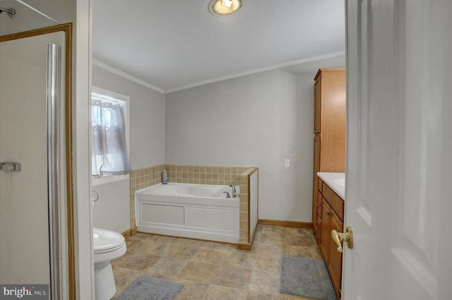 15134 N YOUNG RD, Greencastle, PA 17225