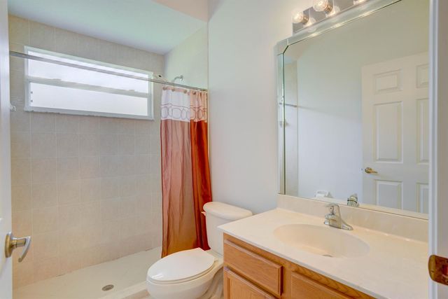 176 SW Fernleaf Trail, Port St. Lucie, FL 34953