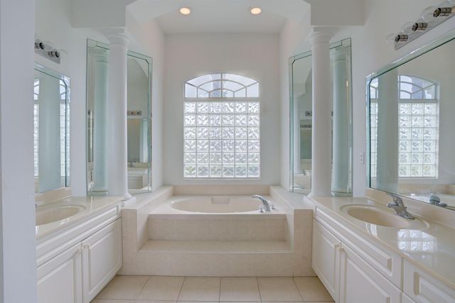 176 SW Fernleaf Trail, Port St. Lucie, FL 34953