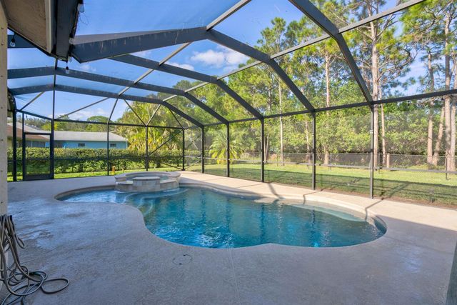 176 SW Fernleaf Trail, Port St. Lucie, FL 34953
