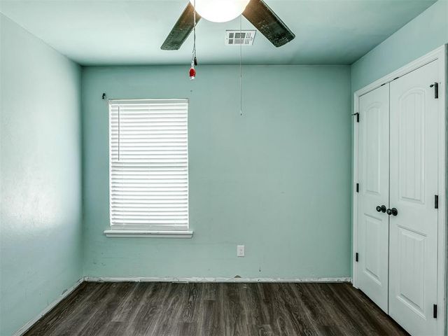 1225 Hickory Creek Drive, Yukon, OK 73099