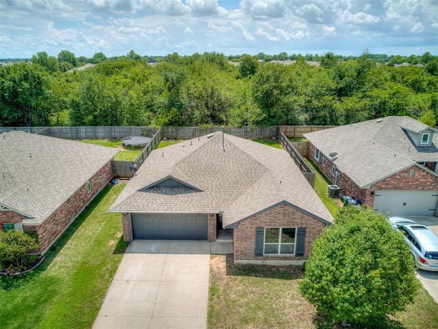 1225 Hickory Creek Drive, Yukon, OK 73099