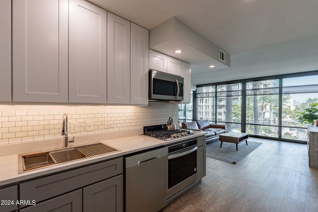 4808 N 24TH Street 306, Phoenix, AZ 85016