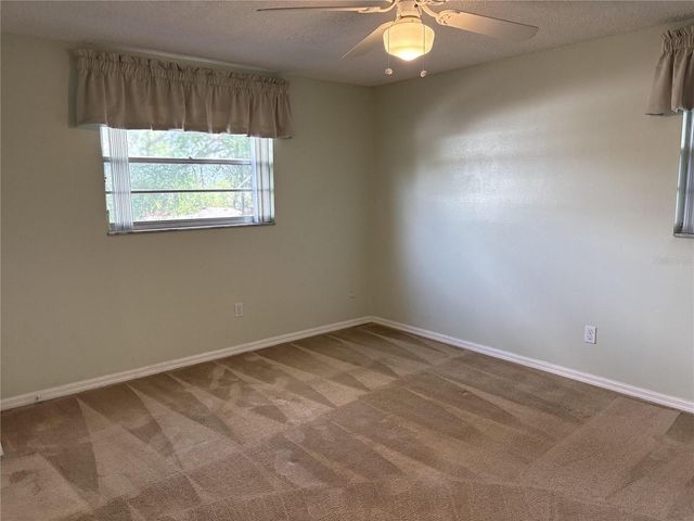 1008 LADY GUINEVERE DRIVE, Valrico, FL 33594