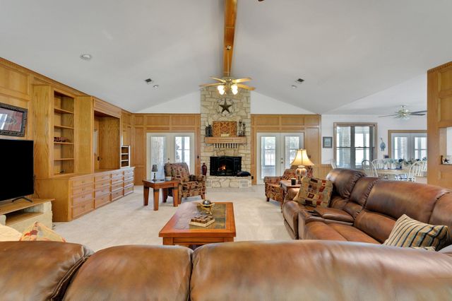 26 Westpoint Drive, Trinity, TX 75862