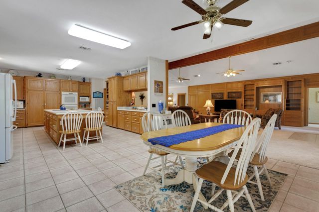 26 Westpoint Drive, Trinity, TX 75862