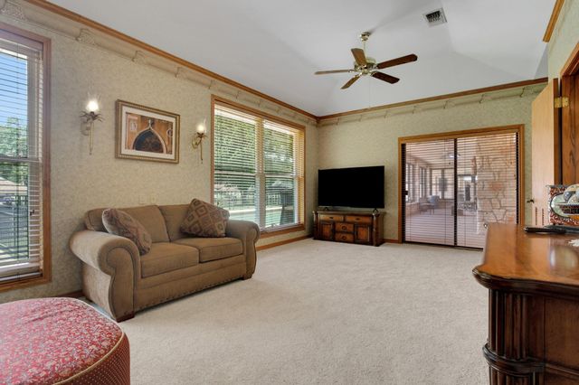 26 Westpoint Drive, Trinity, TX 75862