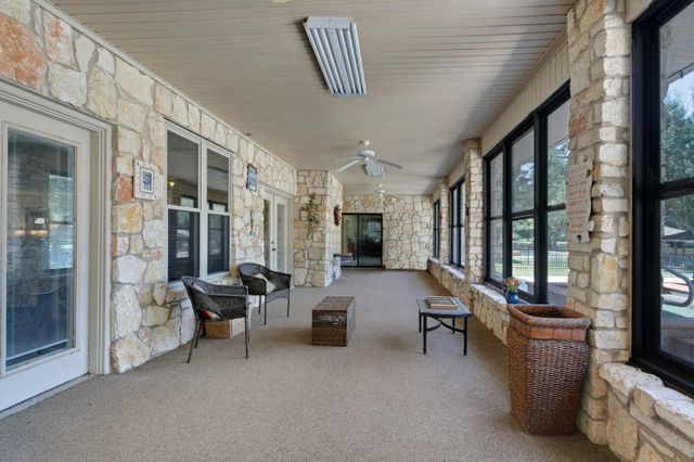26 Westpoint Drive, Trinity, TX 75862