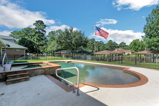 26 Westpoint Drive, Trinity, TX 75862