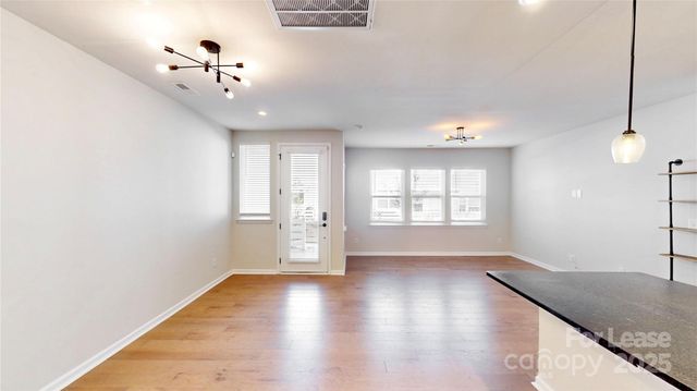 509 Myrick Alley, Charlotte, NC 28217