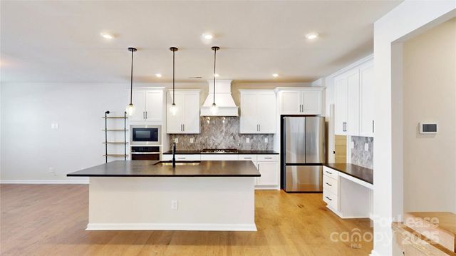 509 Myrick Alley, Charlotte, NC 28217