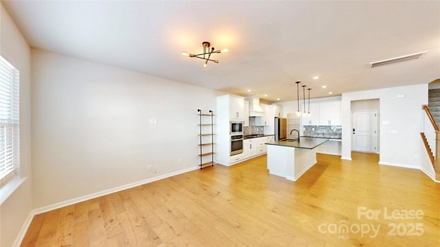 509 Myrick Alley, Charlotte, NC 28217