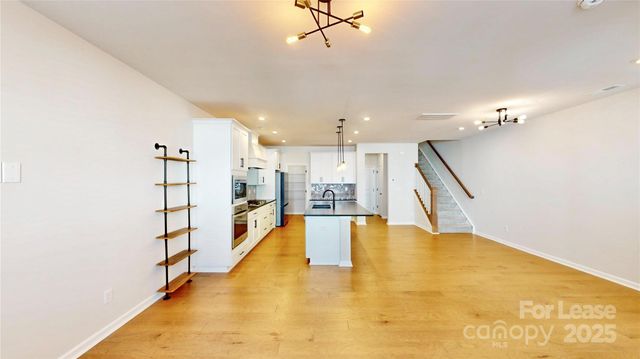 509 Myrick Alley, Charlotte, NC 28217