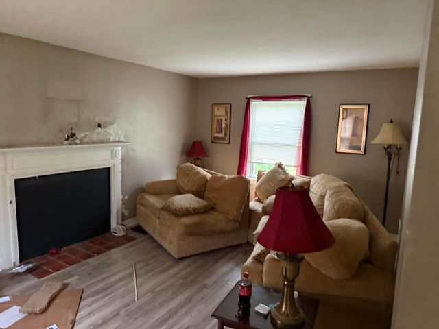 594 S Hampton Road, Columbus, OH 43213