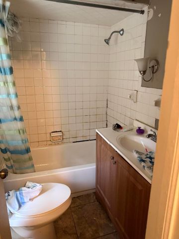 594 S Hampton Road, Columbus, OH 43213