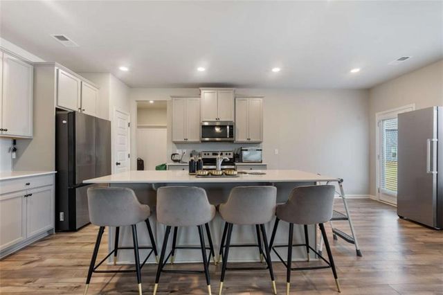 1052 Bodega Loop, Locust Grove, GA 30248