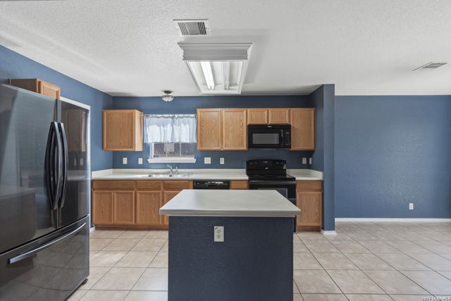 7443 Saddle Bend, San Antonio, TX 78238