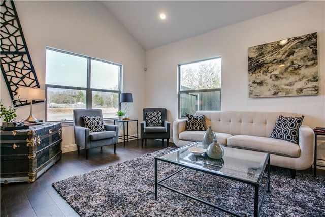 10182 Budtime Lane, Dallas, TX 75217