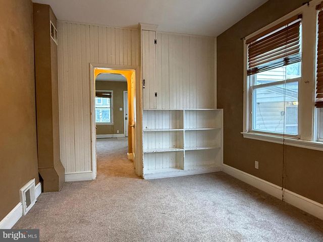 263 W MAIN ST, Dallastown, PA 17313