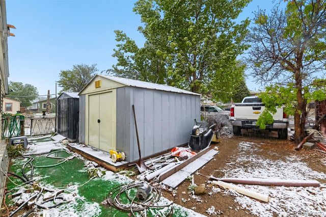 329 Glen Creighton Drive, Dacono, CO 80514