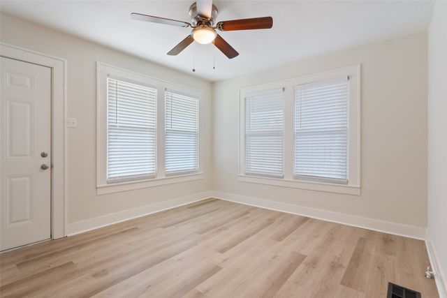 1624 N 17th Street, Waco, TX 76707