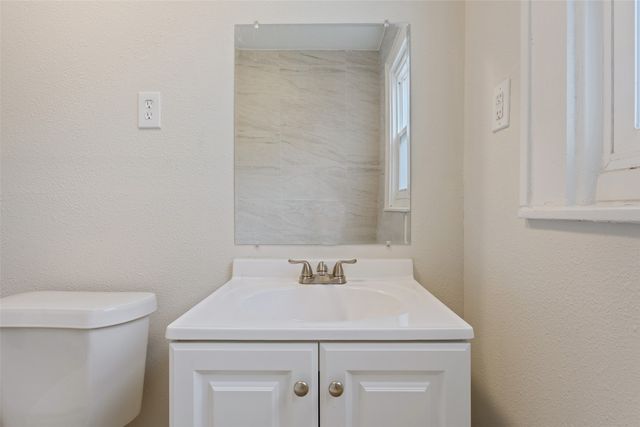 1624 N 17th Street, Waco, TX 76707