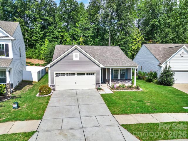 5121 Saddleback Drive, Mount Holly, NC 28120