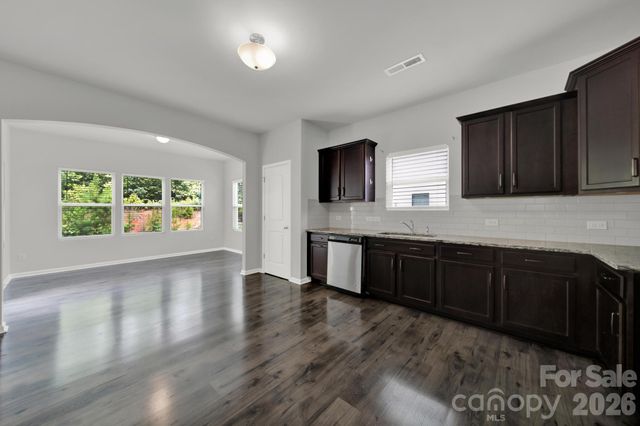 5121 Saddleback Drive, Mount Holly, NC 28120