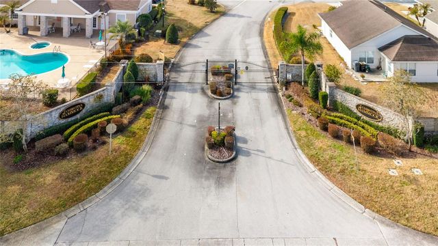 645 LAKE CLARK PLACE, Lakeland, FL 33813