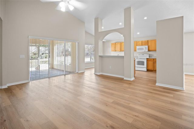 645 LAKE CLARK PLACE, Lakeland, FL 33813