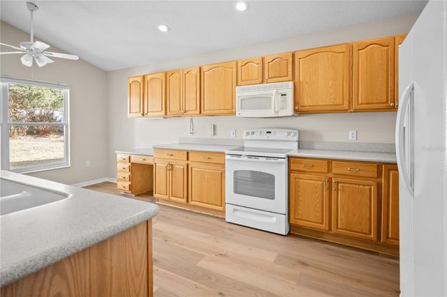 645 LAKE CLARK PLACE, Lakeland, FL 33813