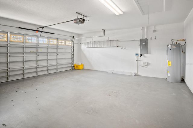 645 LAKE CLARK PLACE, Lakeland, FL 33813