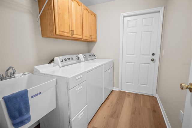 645 LAKE CLARK PLACE, Lakeland, FL 33813