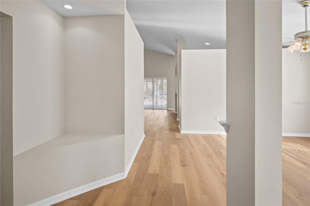 645 LAKE CLARK PLACE, Lakeland, FL 33813