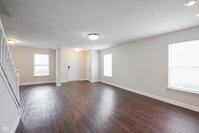 12668 Courage Crossing, Fishers, IN 46037