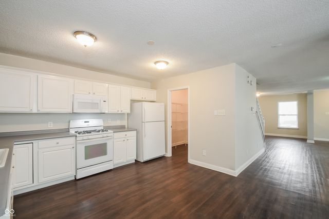 12668 Courage Crossing, Fishers, IN 46037