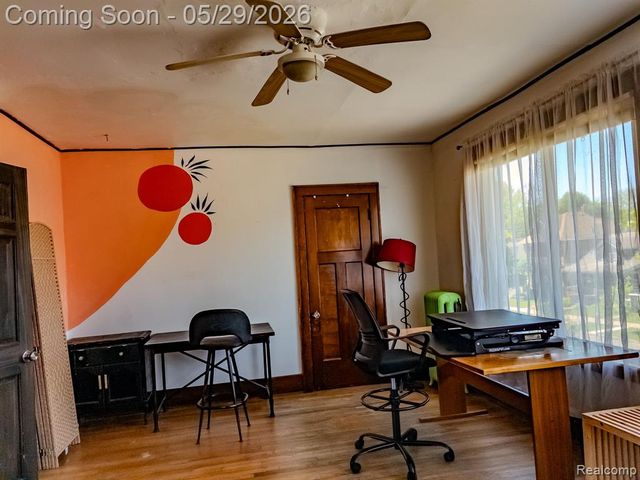 3010 Fischer Street, Detroit, MI 48214