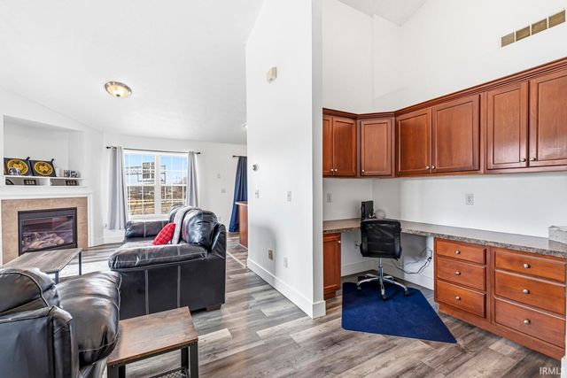 437 Abbey Street, South Bend, IN 46637