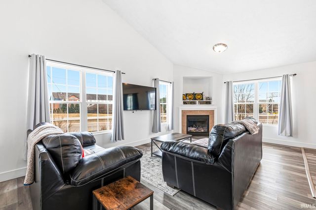 437 Abbey Street, South Bend, IN 46637