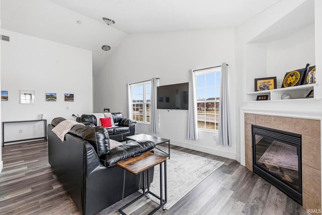 437 Abbey Street, South Bend, IN 46637