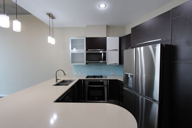 700 12th Ave S Unit 807, Nashville, TN 37203