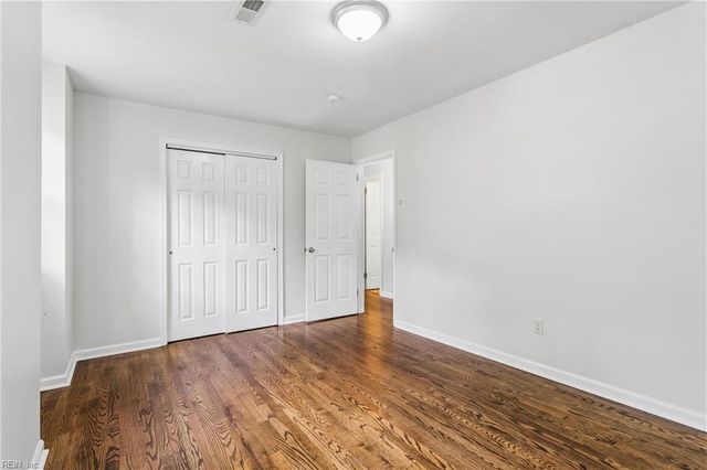 975 Lacon DR, Newport News, VA 23608